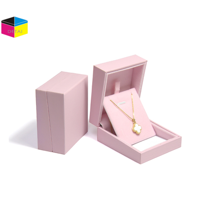 Necklace pendant gift boxes 