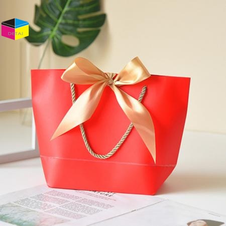 Quality Paper Bags with Ribbon Handle 