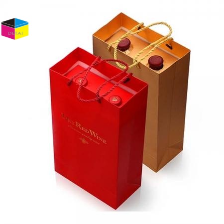 Printed kraft paper shopping bag with twisted handle 