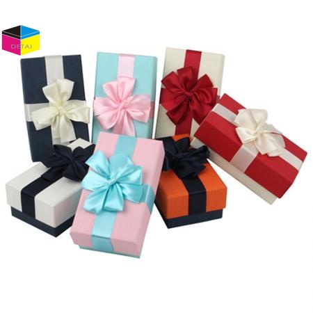 Bottom and Lid Gift Boxes With Ribbon Bow 